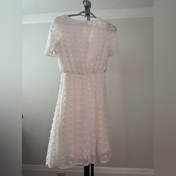 White Dress - Picture 3 of 4